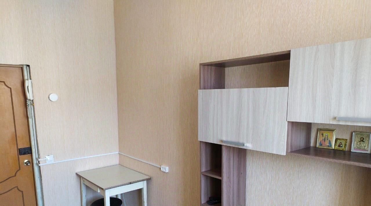 комната г Омск р-н Центральный ул Красный Путь 79а фото 2
