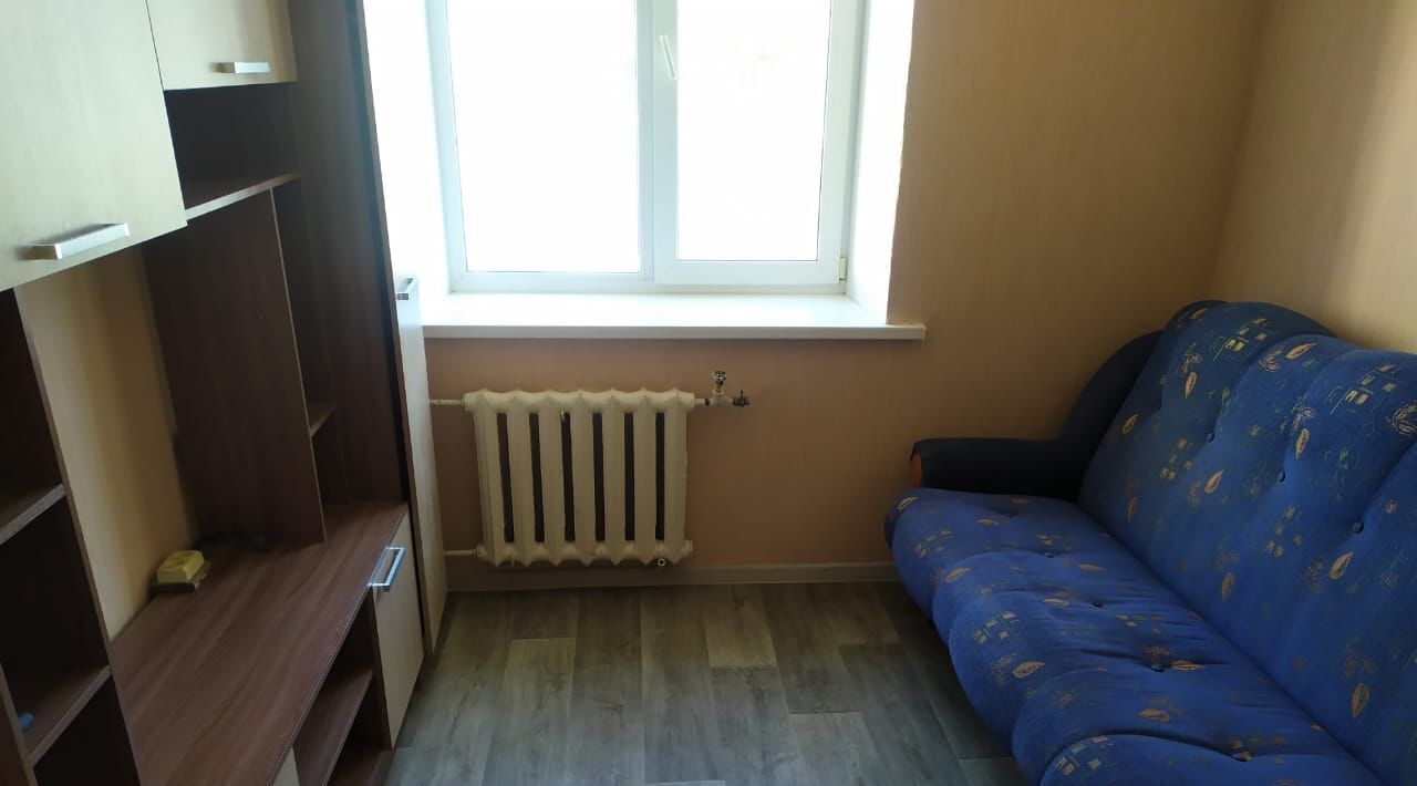 комната г Омск р-н Центральный ул Красный Путь 79а фото 4