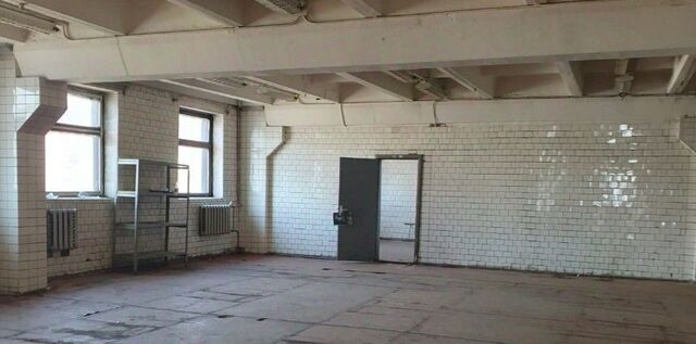 свободного назначения метро Пионерская фото