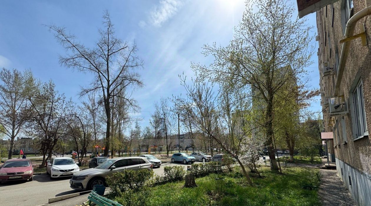 квартира г Оренбург р-н Дзержинский пр-кт Победы 148 фото 17