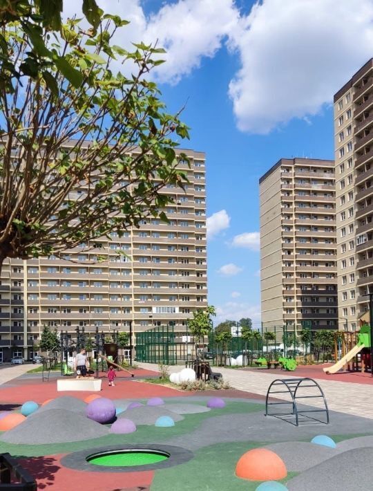 квартира г Краснодар р-н Прикубанский ул им. лётчика Позднякова 2к/24 фото 1