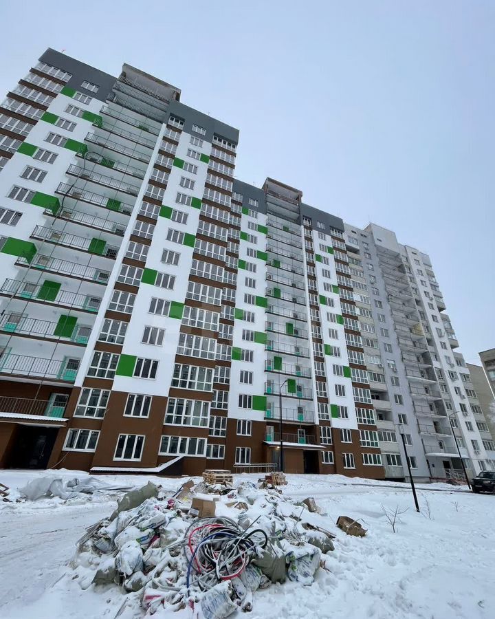 квартира г Саратов р-н Ленинский ул Лунная 25б фото 2