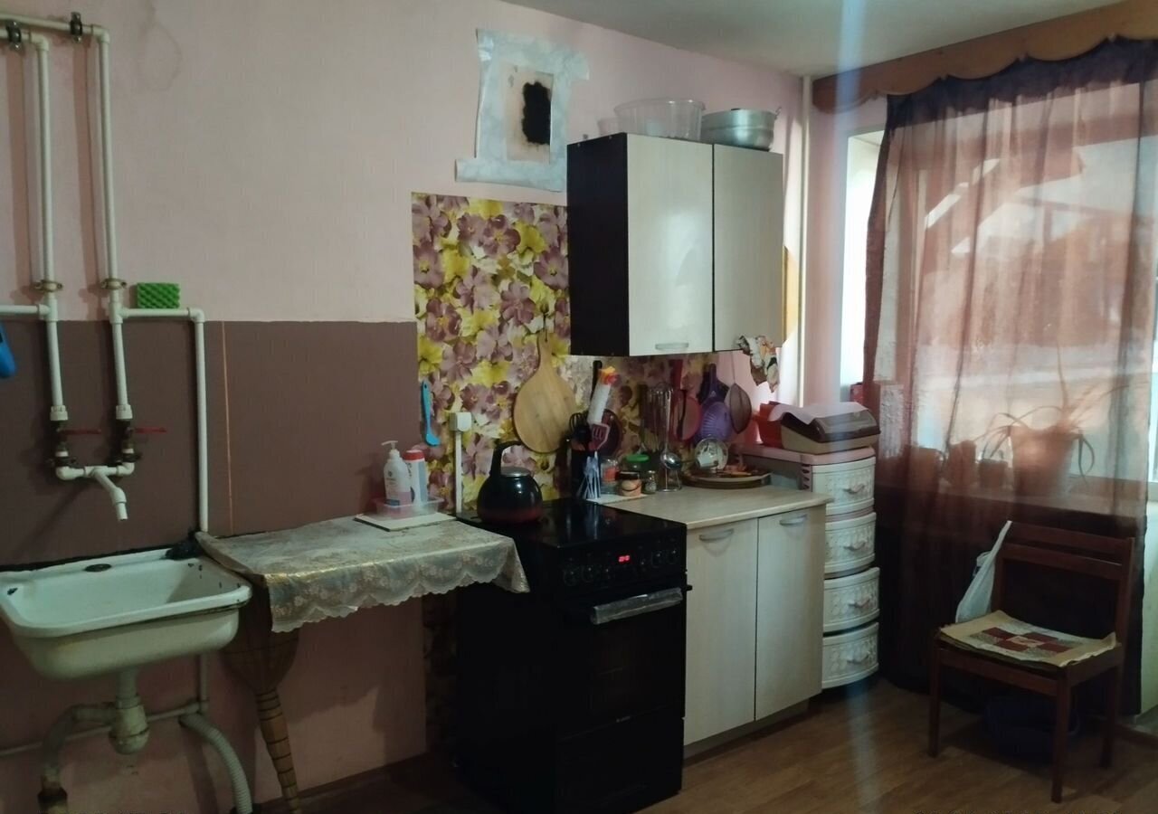 комната г Волгоград р-н Тракторозаводский ул им. Жолудева 20а фото 8