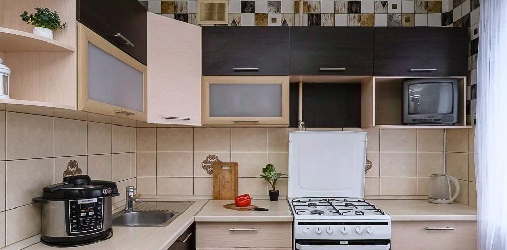 квартира г Омск р-н Центральный ул 33-я Северная 30б фото 12
