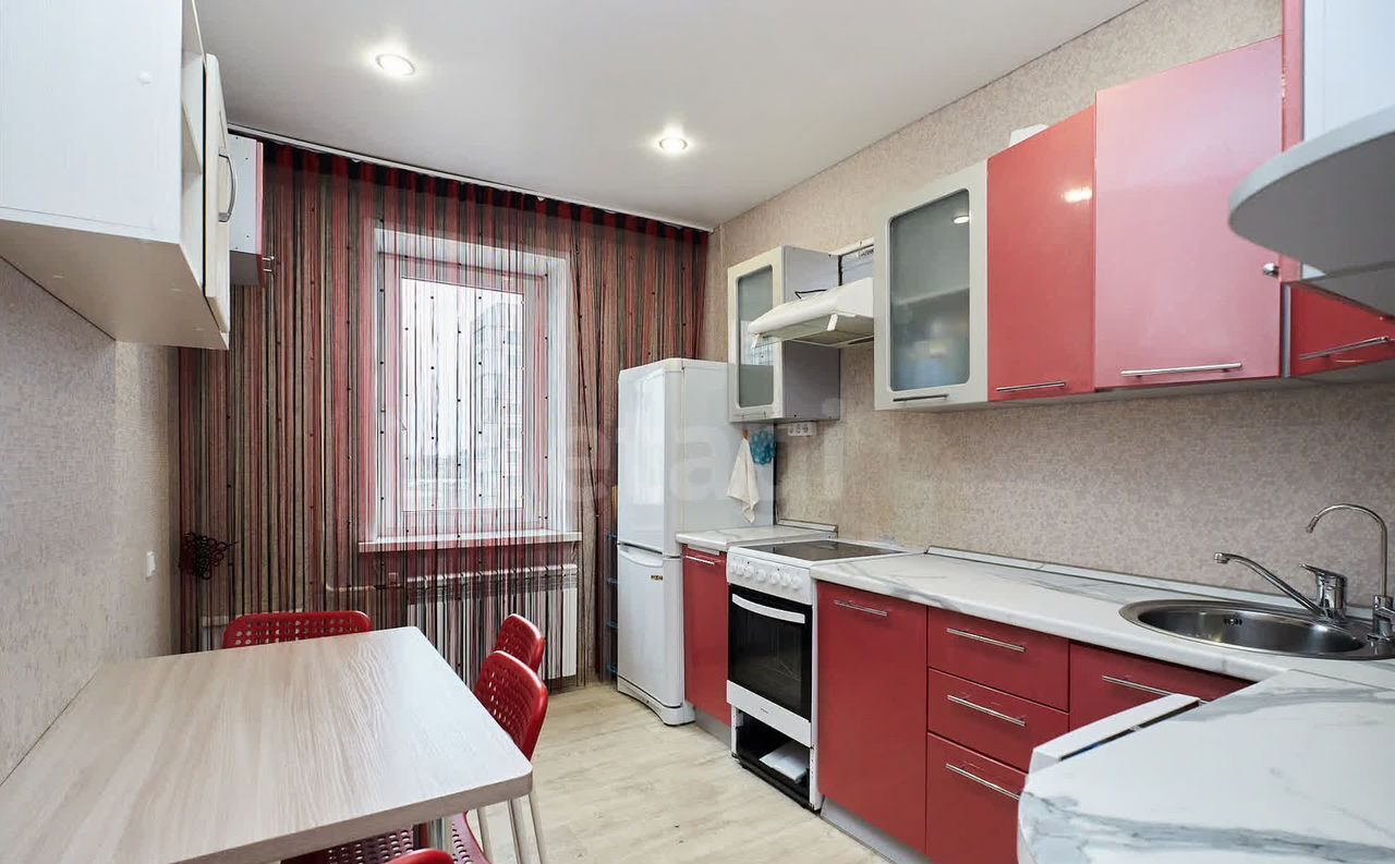 квартира г Тюмень р-н Ленинский ул Домостроителей 4а фото 2