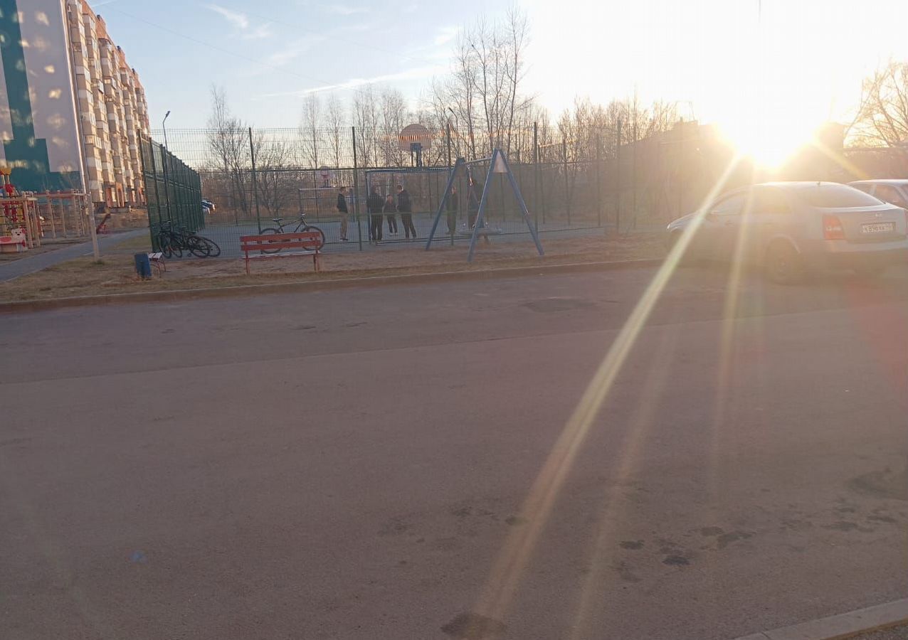 квартира г Курган мкр 1-й ул Алексеева 16в р-н Заозерный, жилой район Заозёрный фото 15