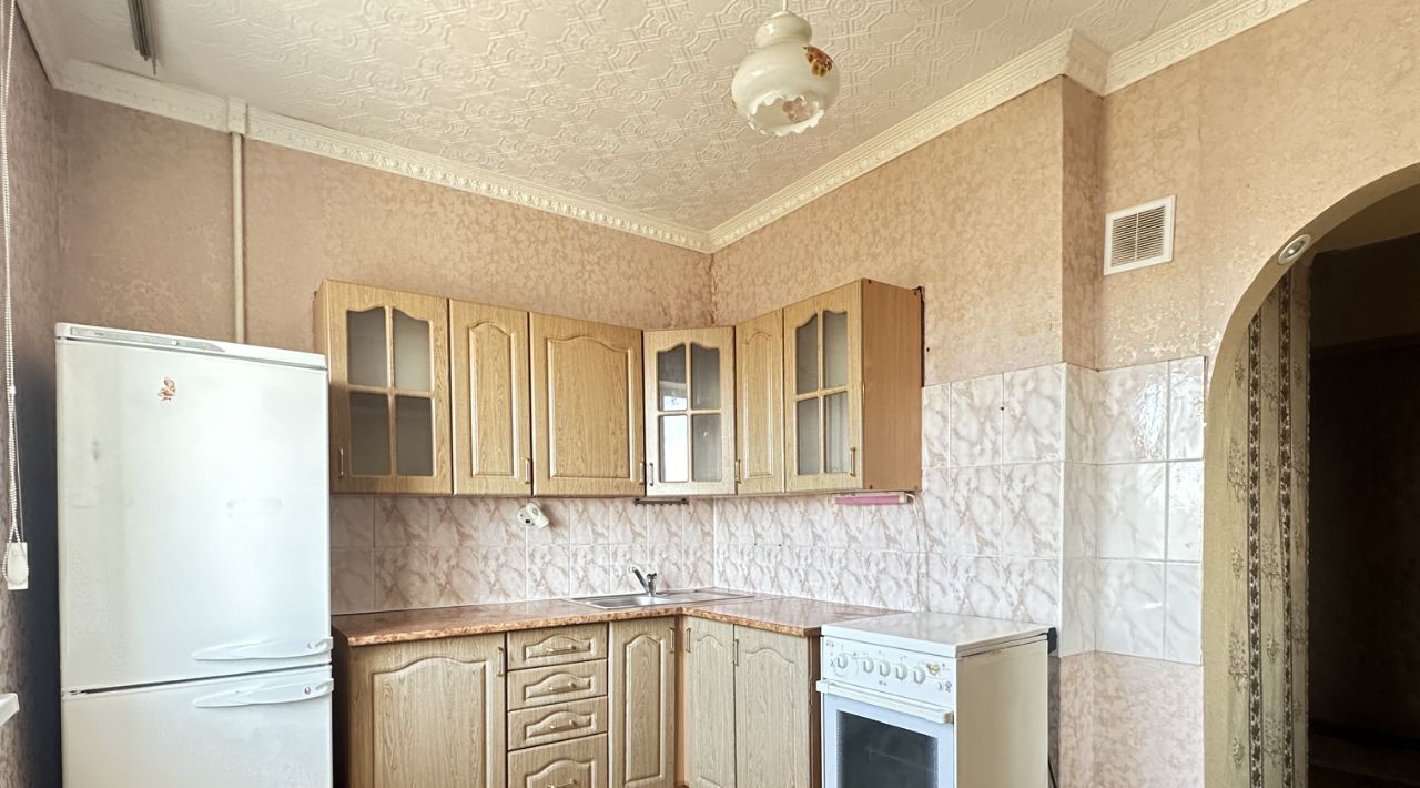квартира г Омск р-н Кировский ул Дианова 2 фото 4