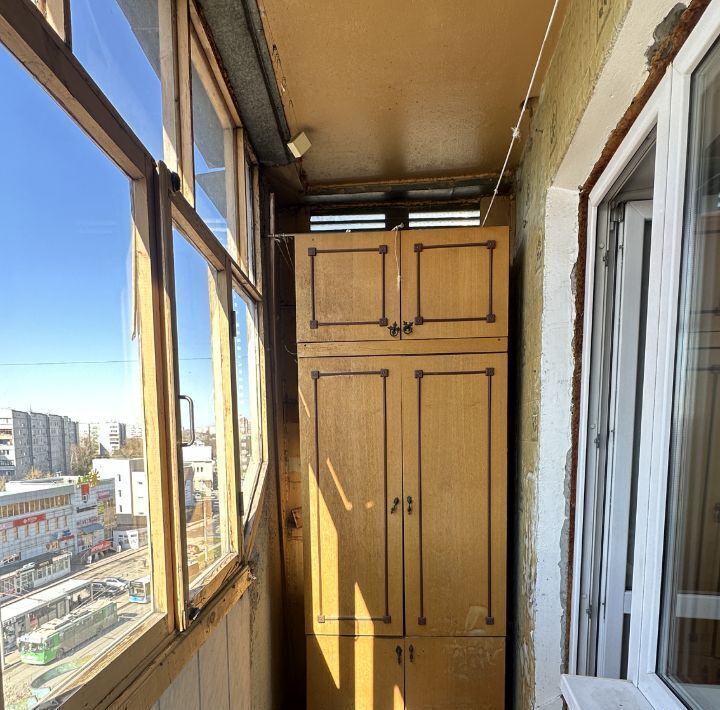 квартира г Омск р-н Кировский ул Дианова 2 фото 8