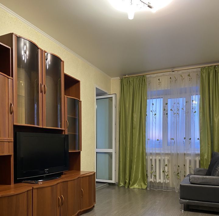 квартира г Тюмень р-н Ленинский Мыс ул Маршала Захарова 11/1 фото 1