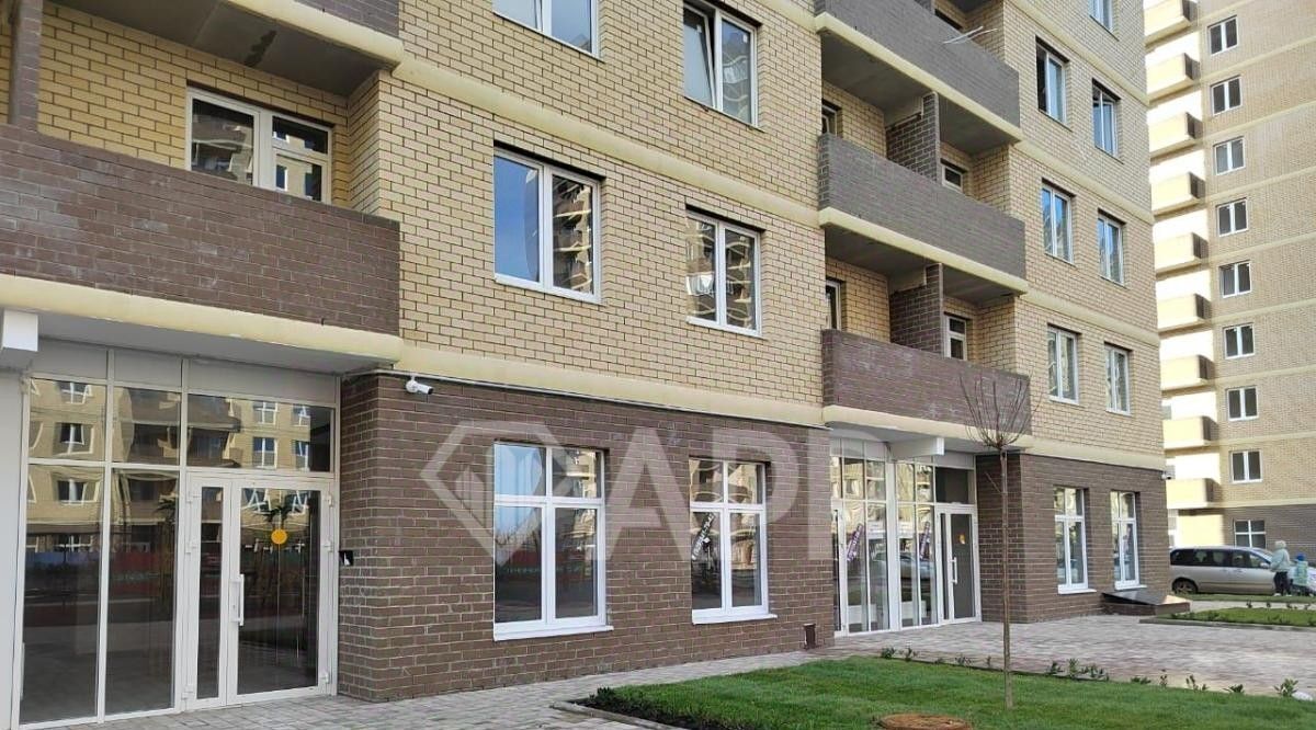 торговое помещение г Краснодар р-н Прикубанский ул им. лётчика Позднякова 2к/2 фото 1