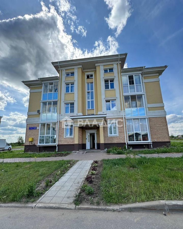 квартира г Москва п Первомайское д Ивановское ул Николинские Ключи 28 р-н Первомайское, Новомосковский административный округ, Филимонковский р-н, Московская область, городской округ Наро-Фоминский, Апрелевка фото 1