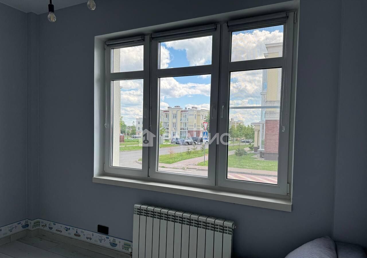 квартира г Москва п Первомайское д Ивановское ул Николинские Ключи 28 р-н Первомайское, Новомосковский административный округ, Филимонковский р-н, Московская область, городской округ Наро-Фоминский, Апрелевка фото 4