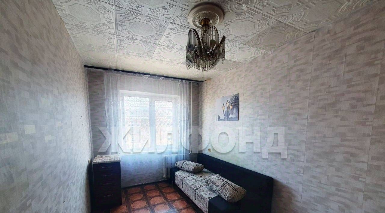 квартира г Новосибирск Золотая Нива ул Кошурникова 37 фото 1