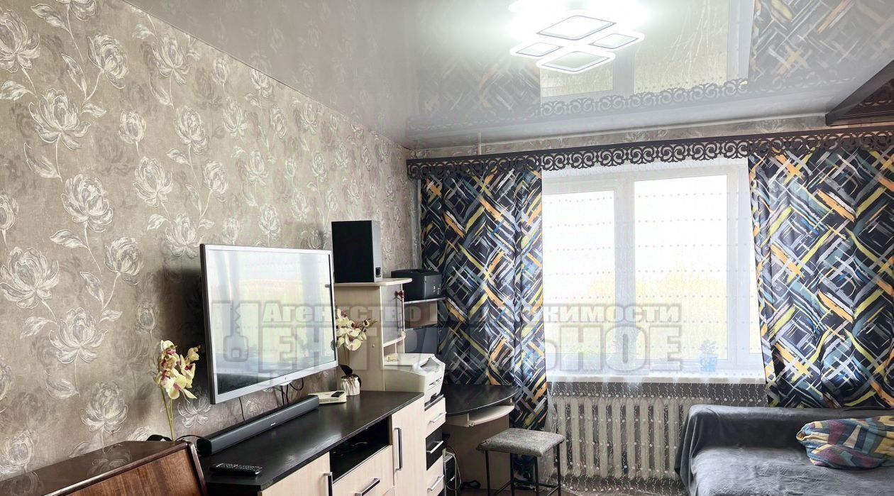 квартира г Смоленск р-н Промышленный ул Петра Алексеева 16 фото 5