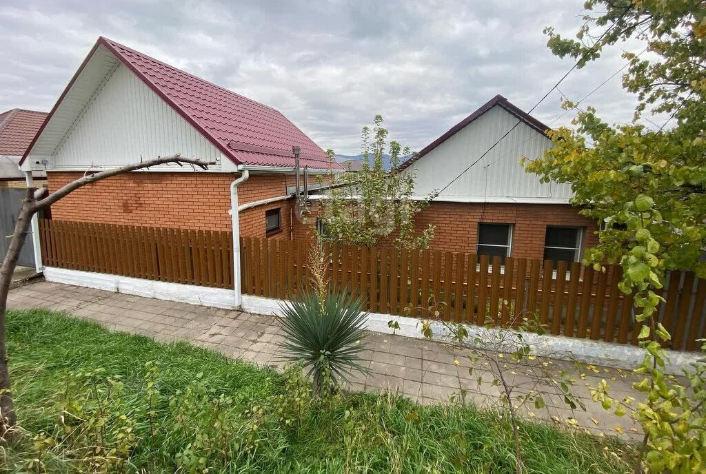 дом г Новороссийск ул Раевского фото 1