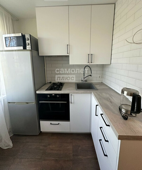 квартира г Хабаровск улица Профессора М. П. Даниловского, 18А фото 1