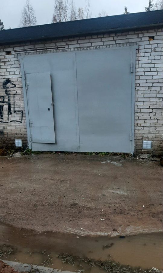 гараж г Сосновый Бор Сосновоборский г. о. фото 2