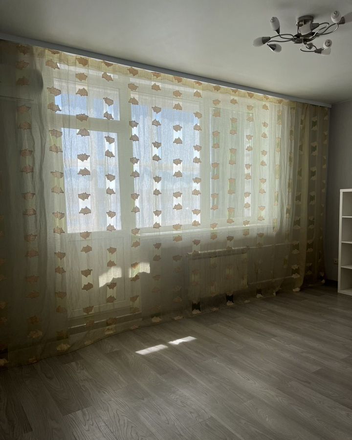 квартира г Иркутск р-н Октябрьский Верхняя наб., 145/1 фото 2