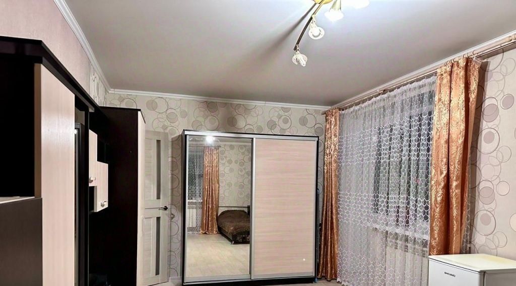 квартира г Саратов р-н Октябрьский ул Дегтярная 15 фото 3