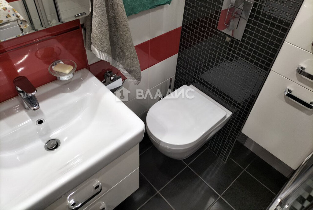 квартира г Волгоград ул им. Жолудева 22 фото 6