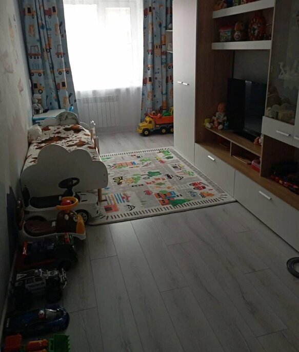 квартира г Каменск-Шахтинский пер Коммунистический 110 фото 8