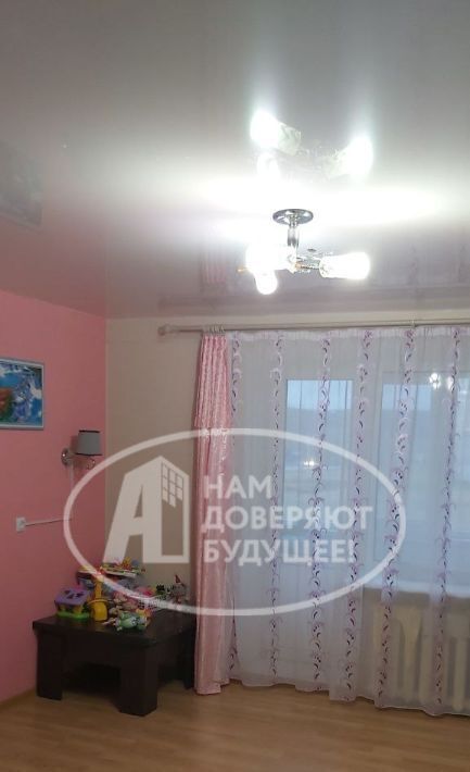 квартира г Чусовой ул Космонавтов 6 фото 1