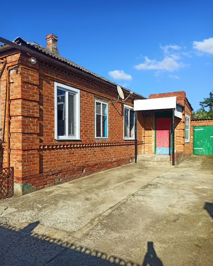 дом р-н Кореновский г Кореновск ул Платнировская Кореновское городское поселение фото 2