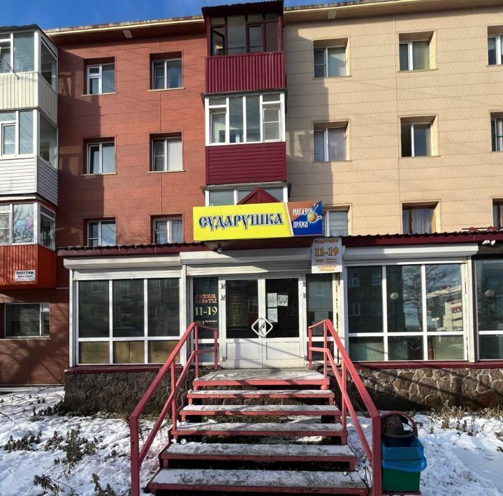 торговое помещение г Петропавловск-Камчатский пр-кт 50 лет Октября 31 фото 1