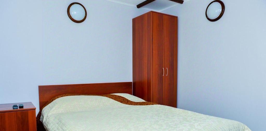 комната р-н Нижнекамский г Нижнекамск ул Ахтубинская 8 фото 1