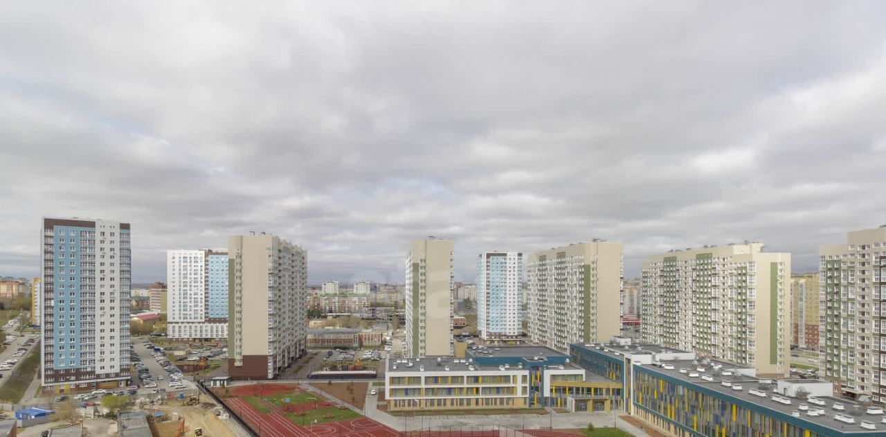 квартира г Омск р-н Кировский б-р М.М.Кузьмина 21 фото 13