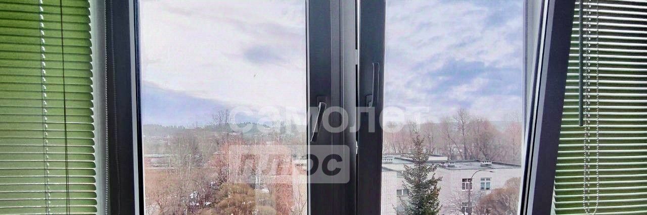 квартира г Краснокамск п Оверята ул Строителей 10 фото 5