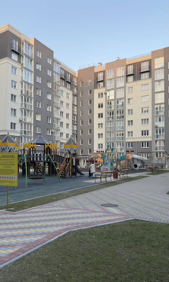 квартира г Калининград р-н Ленинградский ул Суздальская 17 фото 15