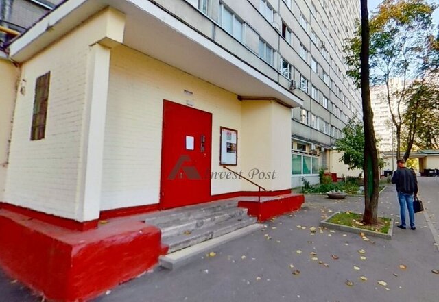 свободного назначения метро Пролетарская фото