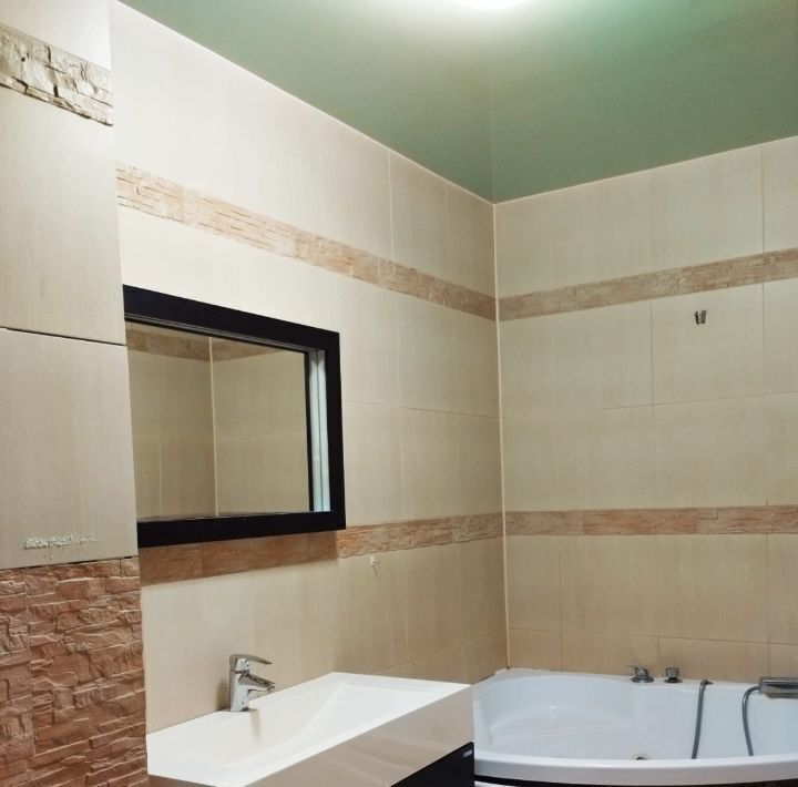 квартира г Омск р-н Кировский пр-кт Комарова 15к/3 фото 8