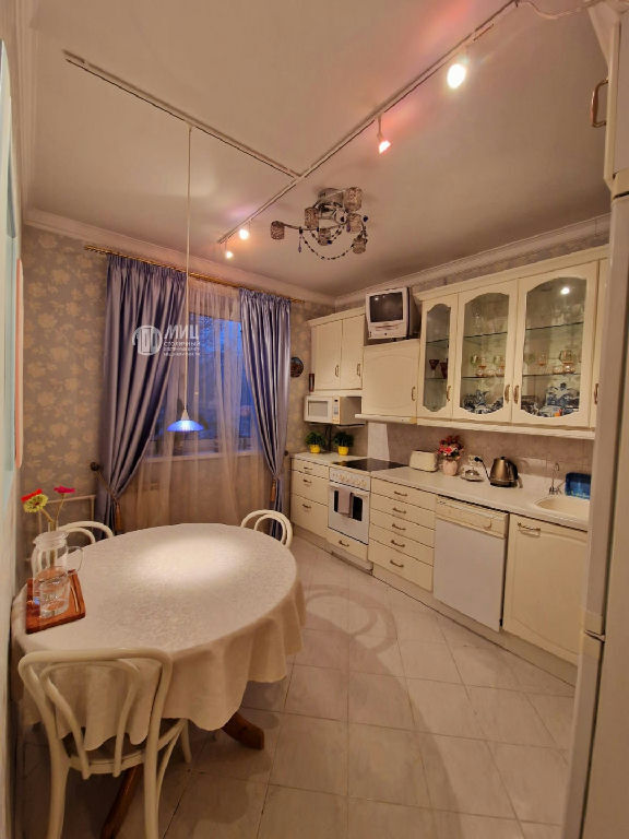 квартира г Москва метро Домодедовская проезд Борисовский 38к/1 фото 7