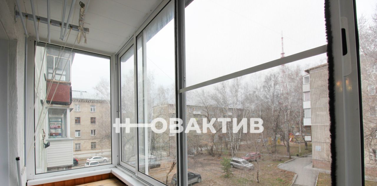 квартира г Новосибирск ул Вертковская 12 Площадь Маркса фото 5