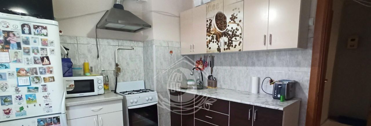 квартира г Барнаул р-н Октябрьский ул Чудненко 93 фото 7