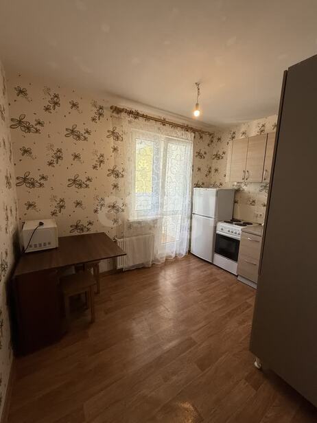 квартира г Калуга р-н Октябрьский ул Тарутинская 231 фото 4