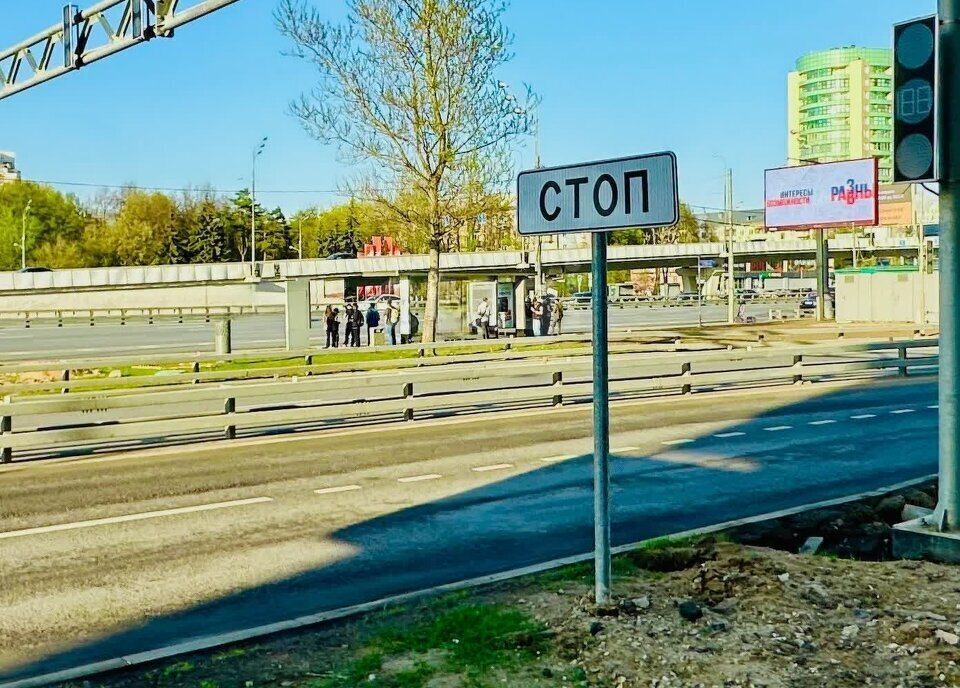квартира г Москва метро Народное Ополчение пр-кт Маршала Жукова 47 фото 23
