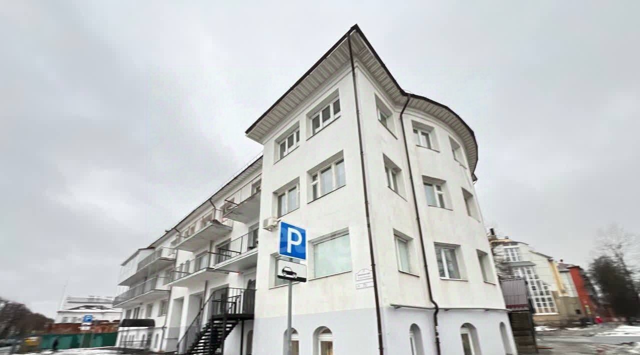 гараж г Ярославль р-н Кировский наб Волжская 73 фото 1