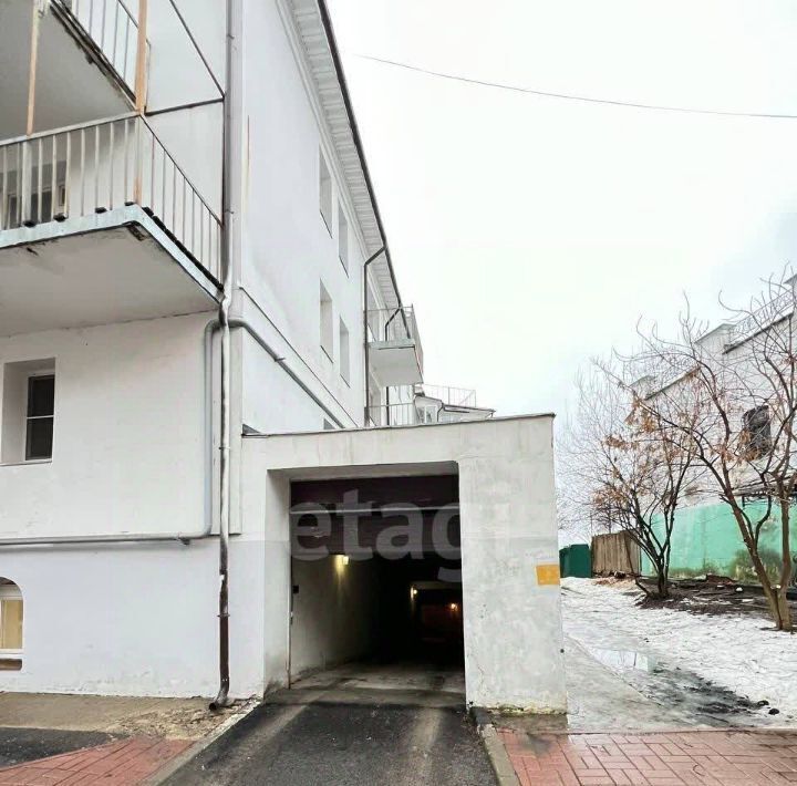 гараж г Ярославль р-н Кировский наб Волжская 73 фото 3