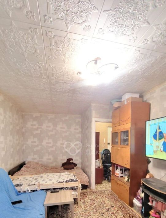 квартира г Волжский 38-й микрорайон ул С.Р. Медведева 71 фото 1
