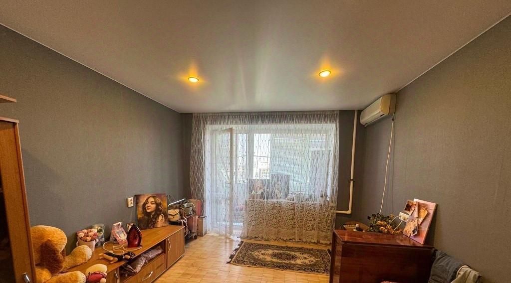 квартира г Волгоград р-н Дзержинский пр-кт Маршала Жукова 106а фото 2