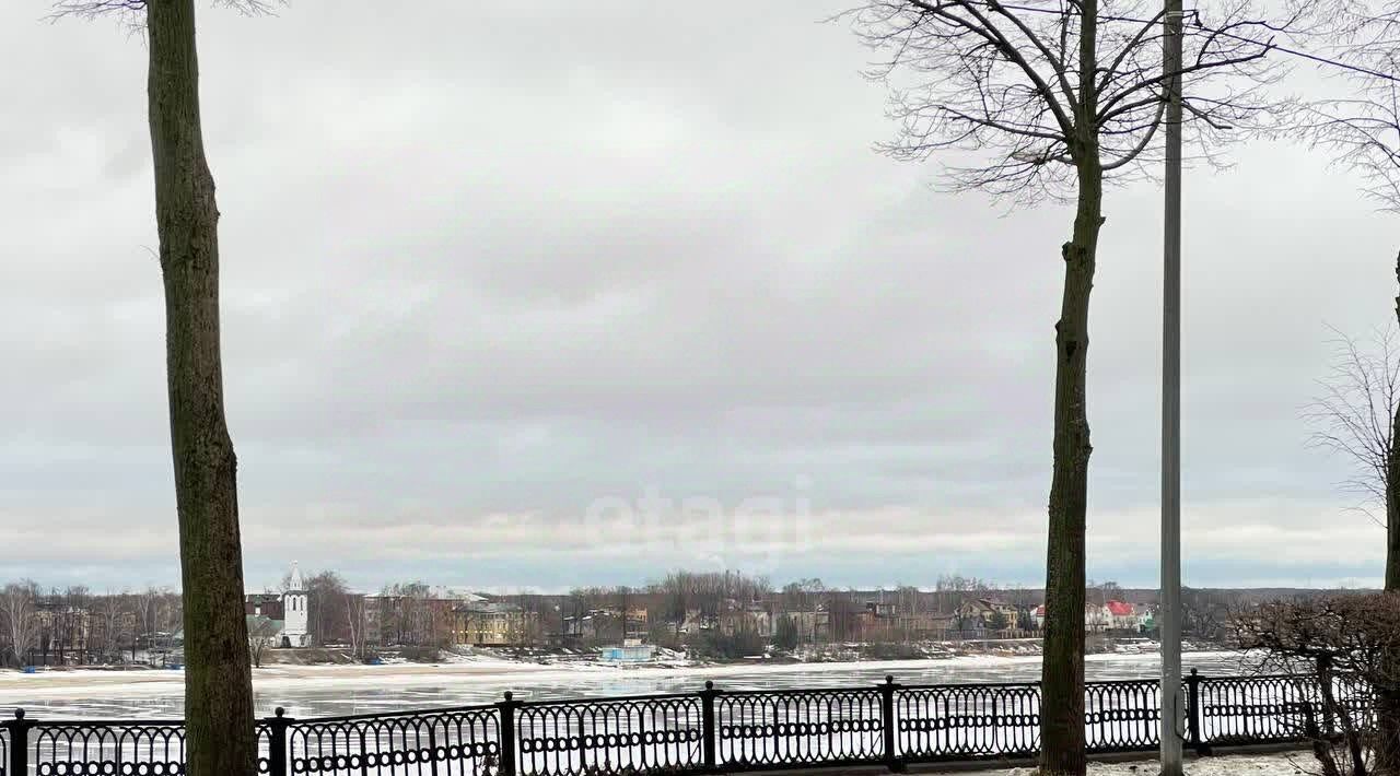 гараж г Ярославль р-н Кировский наб Волжская 73 фото 20