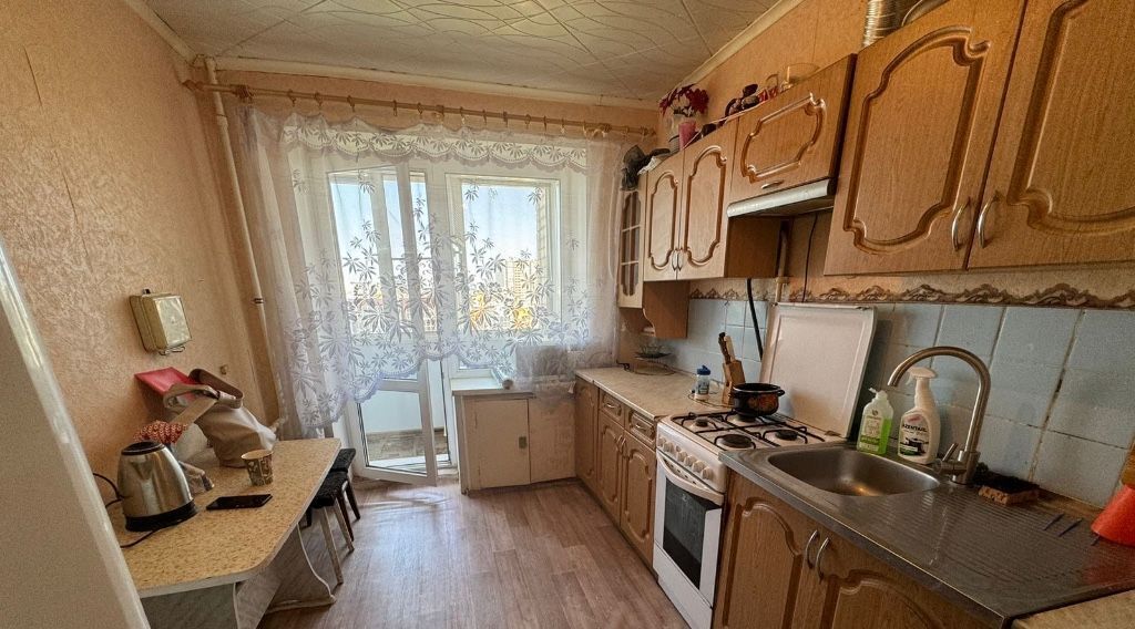 квартира г Волгоград р-н Дзержинский пр-кт Маршала Жукова 106а фото 6
