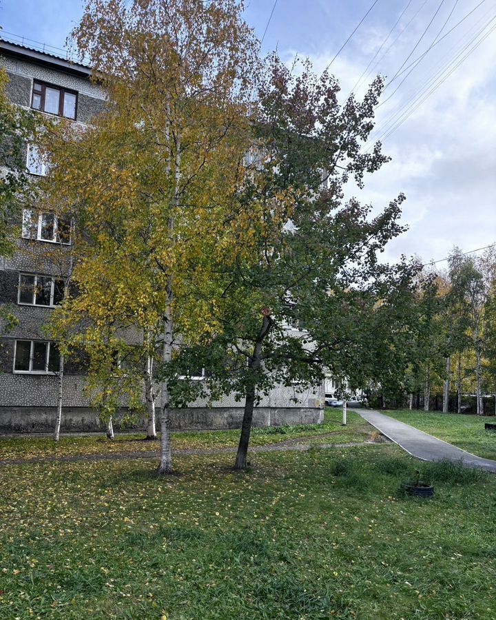 квартира г Сургут р-н Центральный ул 50 лет ВЛКСМ 11а Сургут, Тюменская обл. фото 1