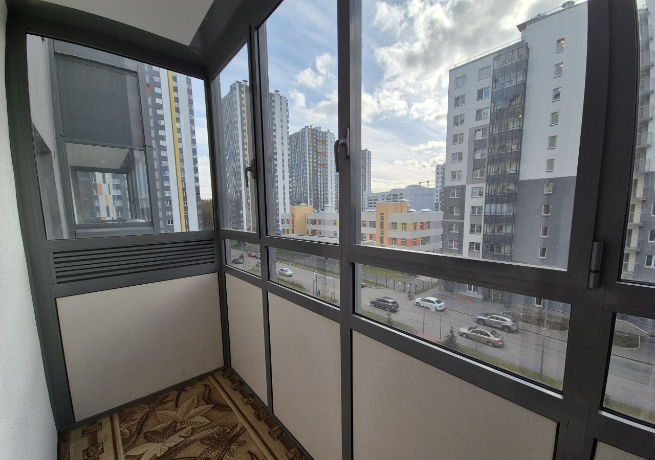 квартира г Санкт-Петербург метро Озерки наб Реки Каменки 19к/4 фото 6