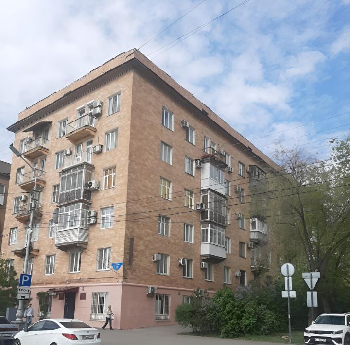 квартира г Волгоград р-н Центральный ул им. маршала Чуйкова 33 фото 1