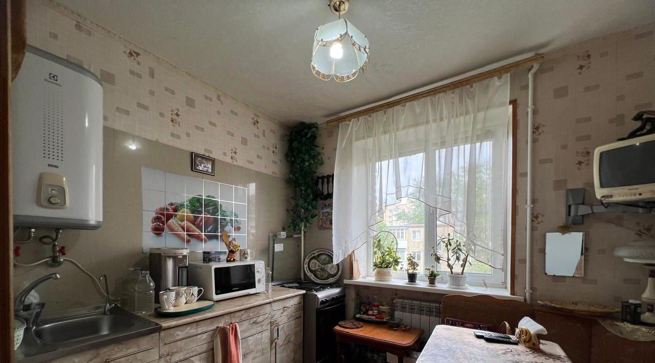 квартира г Ростов-на-Дону р-н Железнодорожный ул Магнитогорская 9/2 фото 2