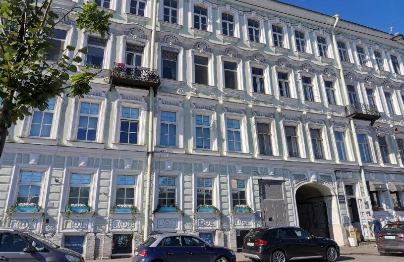 свободного назначения г Санкт-Петербург метро Гостиный Двор наб Реки Фонтанки 11 фото 2